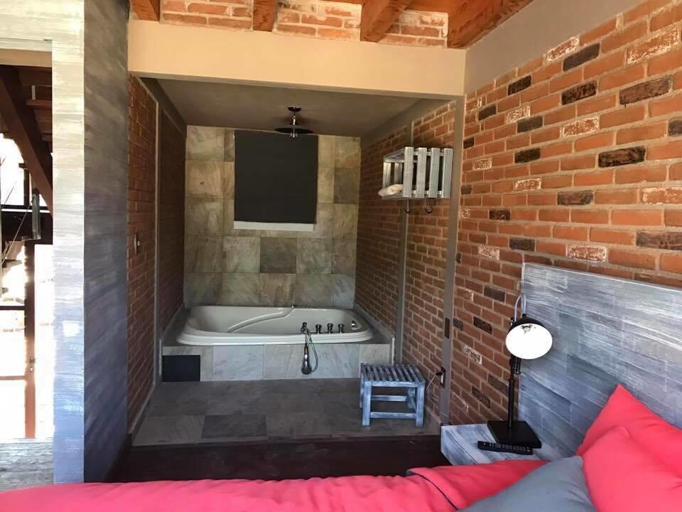 Villa Casa Ndomi à Valle de Bravo Extérieur photo